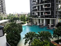 The Trilinq (D5), Condominium #600320521